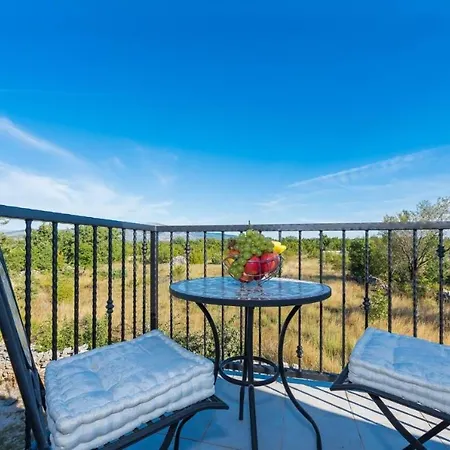 Rural Wellness Villa *