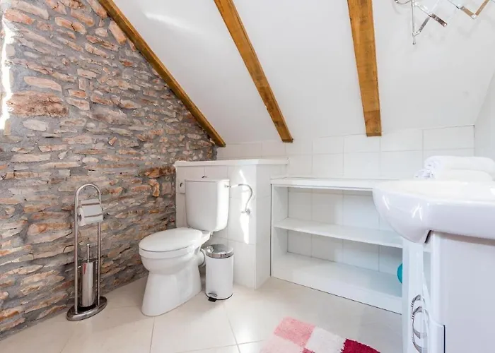 Rural Wellness Villa *